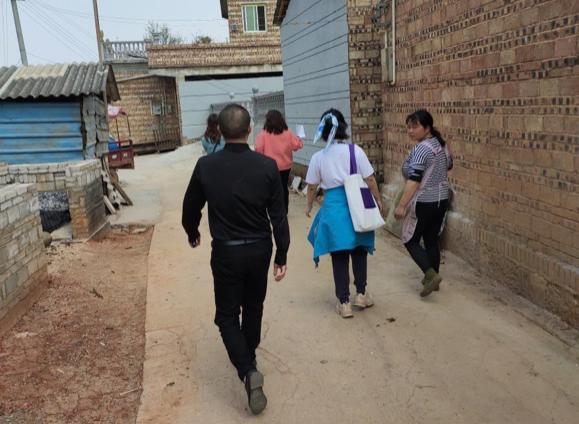 Follow-up visit in Guangnan county 